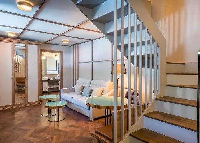 Canfranc Estacion Ξενοδοχείο 5*